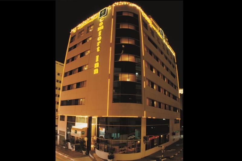 Comfort Inn Hotel Deira Дубай Екстериор снимка